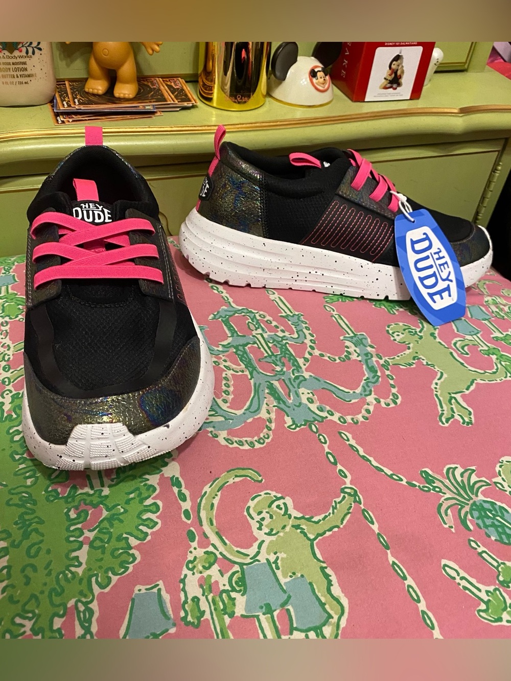 Hey Dude kids iridescent Sirocco Play Y Brights in black & pink shoes size 6